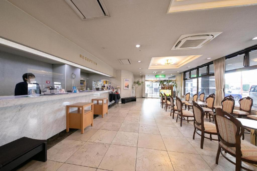 Main Hotel Мияконодзё Экстерьер фото