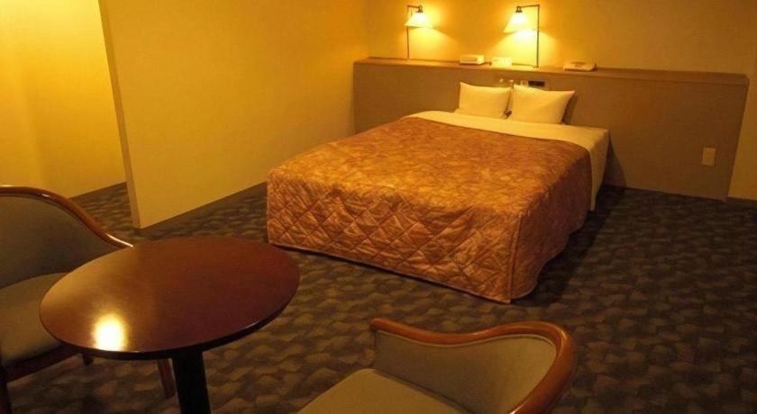 Main Hotel Мияконодзё Экстерьер фото